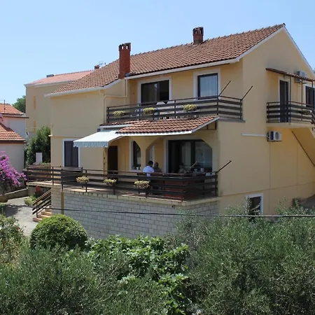 With A Parking Space Sali, Dugi Otok - 872 *