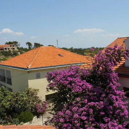 With A Parking Space Sali, Dugi Otok - 872 * 살리