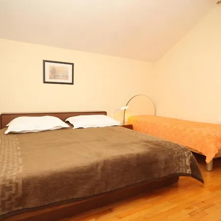 Apartamento With Parking Space Sali, Dugi Otok - 872